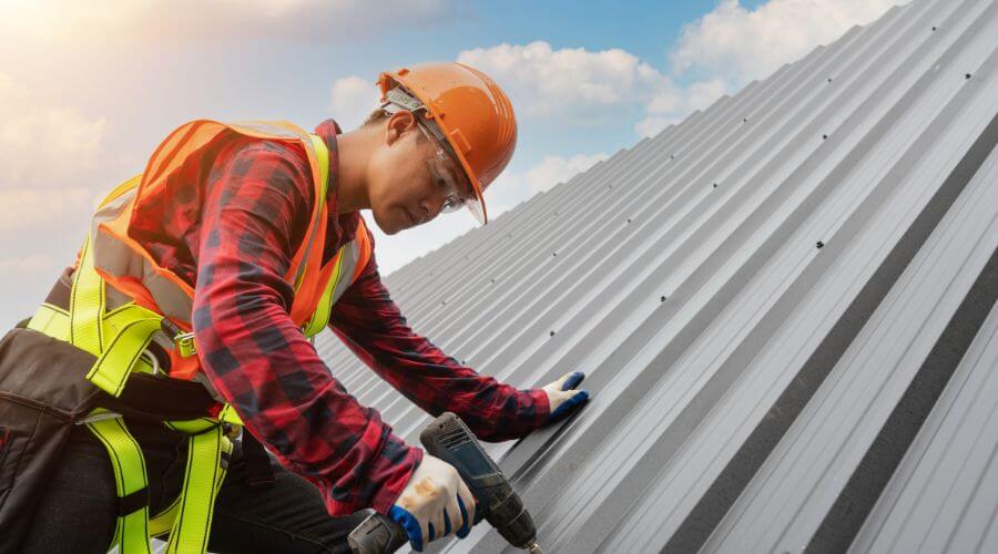 GAF certified roofer in Jasonville, IN